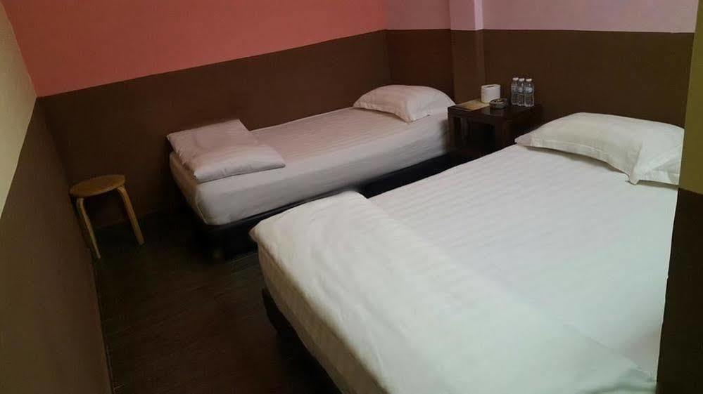 Oyo 172 Spring Hotel Kuala Lumpur Zewnętrze zdjęcie